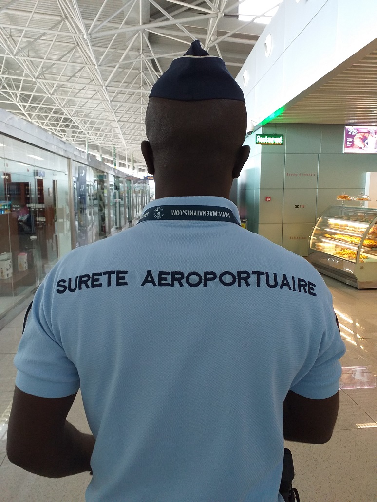 AEROPORT DE LOME : UN UNIFORME UNIQUE POUR TOUS LES AGENTS DE SURETE